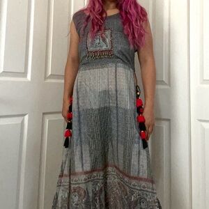 India Boutique Gray Sleeveless Crew Neck Maxi Front Top